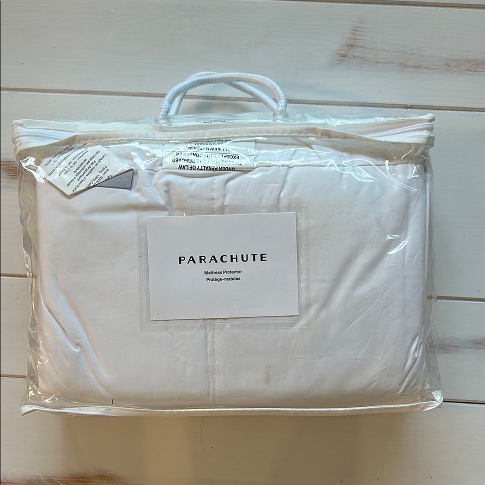 Parachute Soft White Mattress Protector